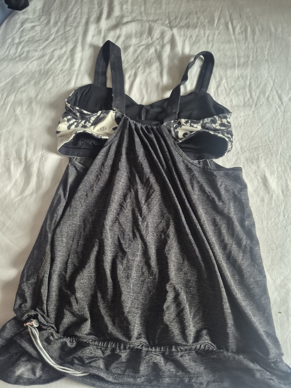 Lululemon Run Backnon Track Tank Lacefolage  Polar Cream Size 8 - Picture 4 of 7